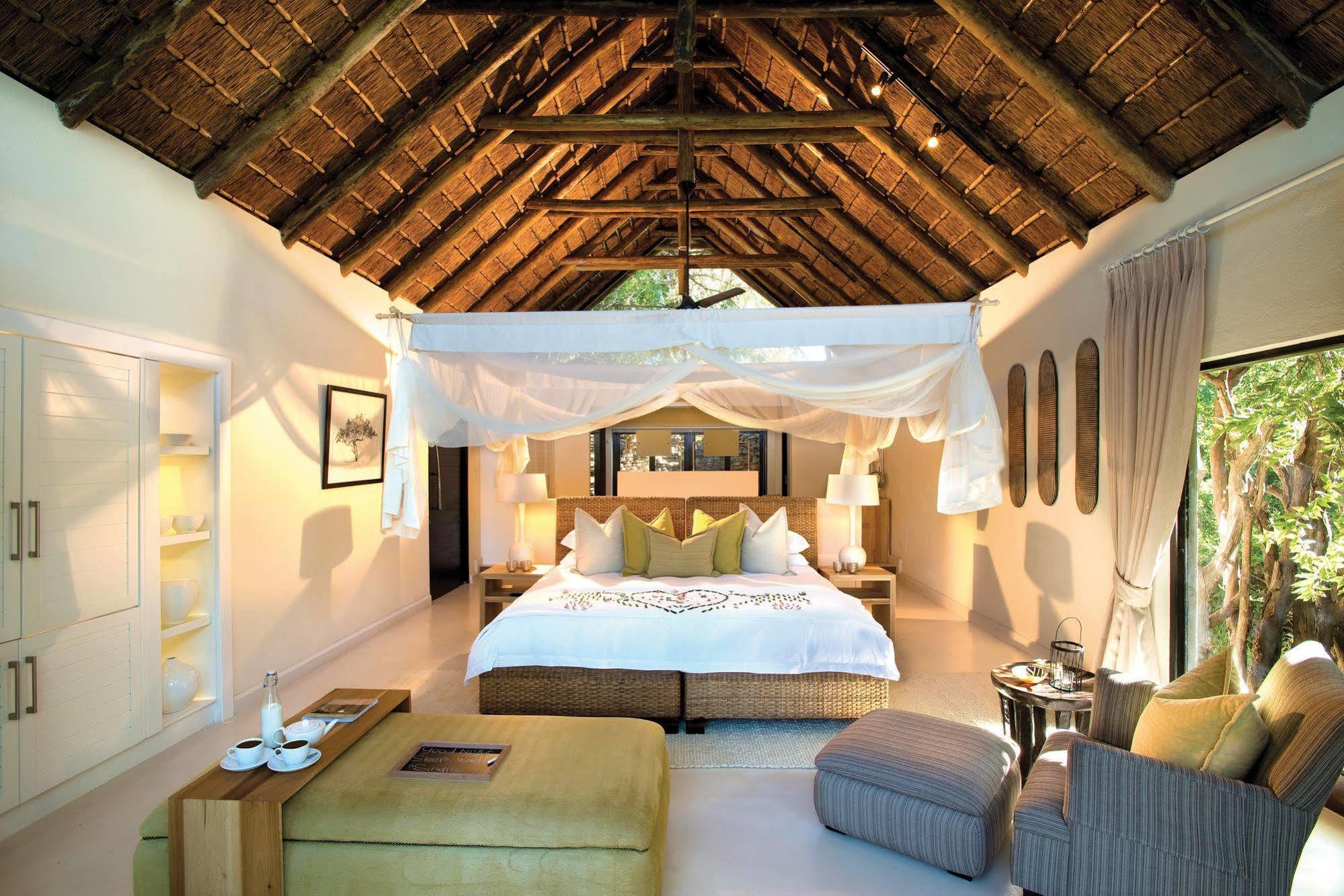 Lion Sands - Tinga Lodge Skukuza Extérieur photo