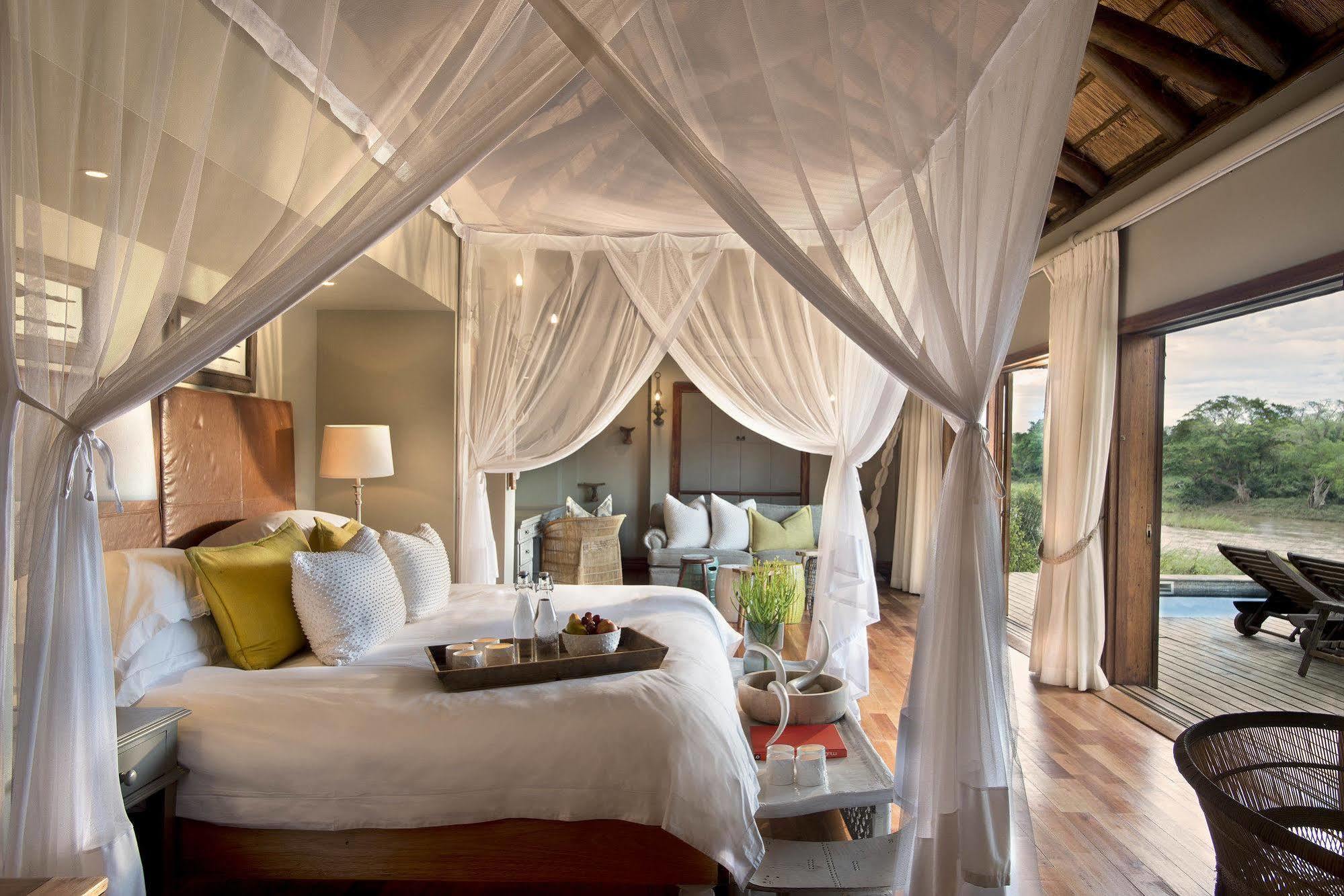 Lion Sands - Tinga Lodge Skukuza Extérieur photo