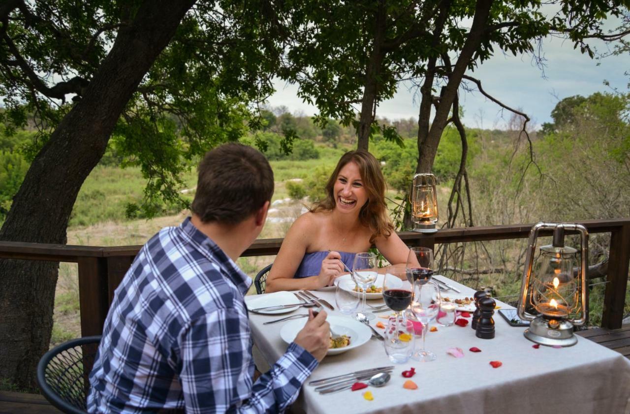 Lion Sands - Tinga Lodge Skukuza Extérieur photo